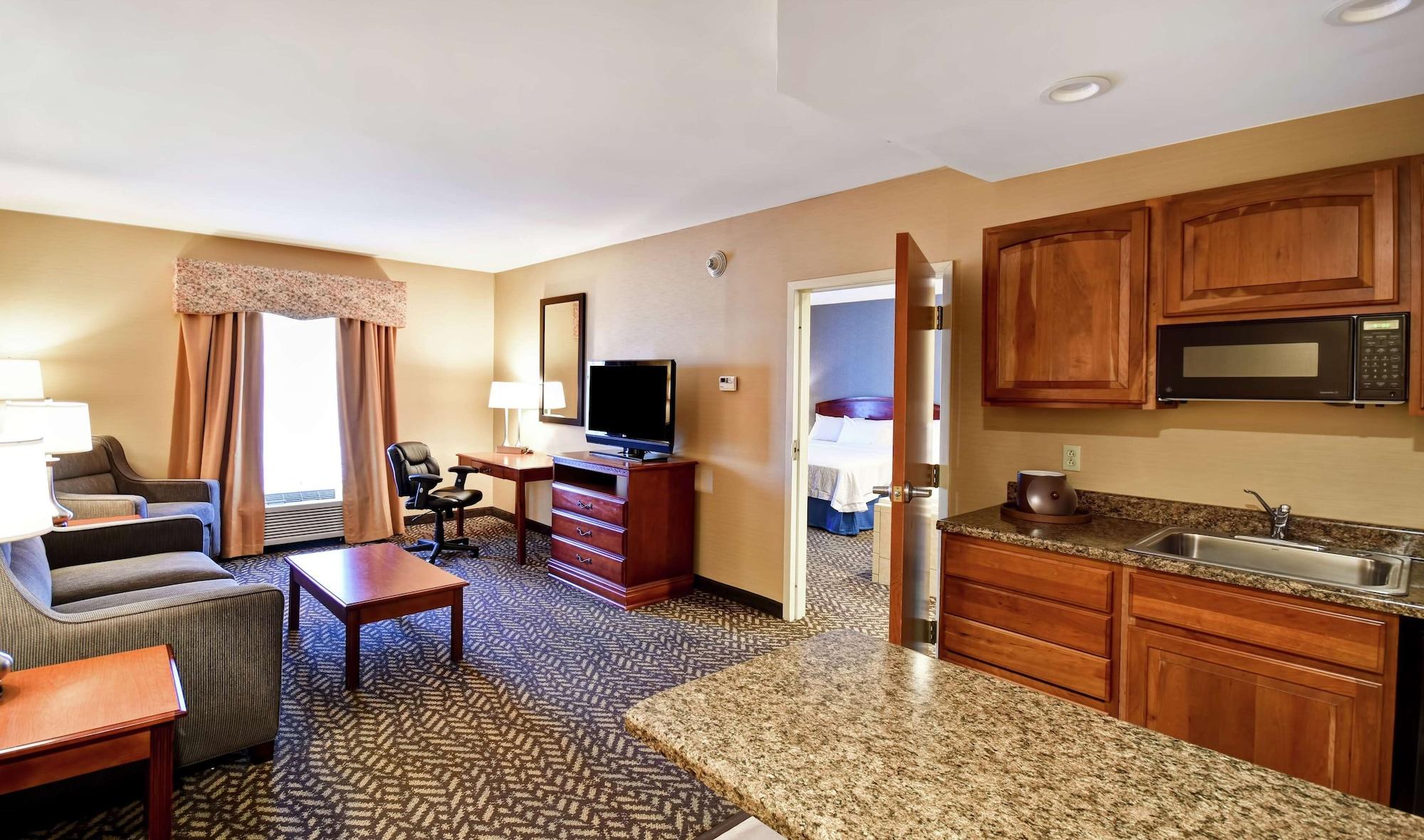 Hampton Inn Chicopee - Springfield Exterior foto