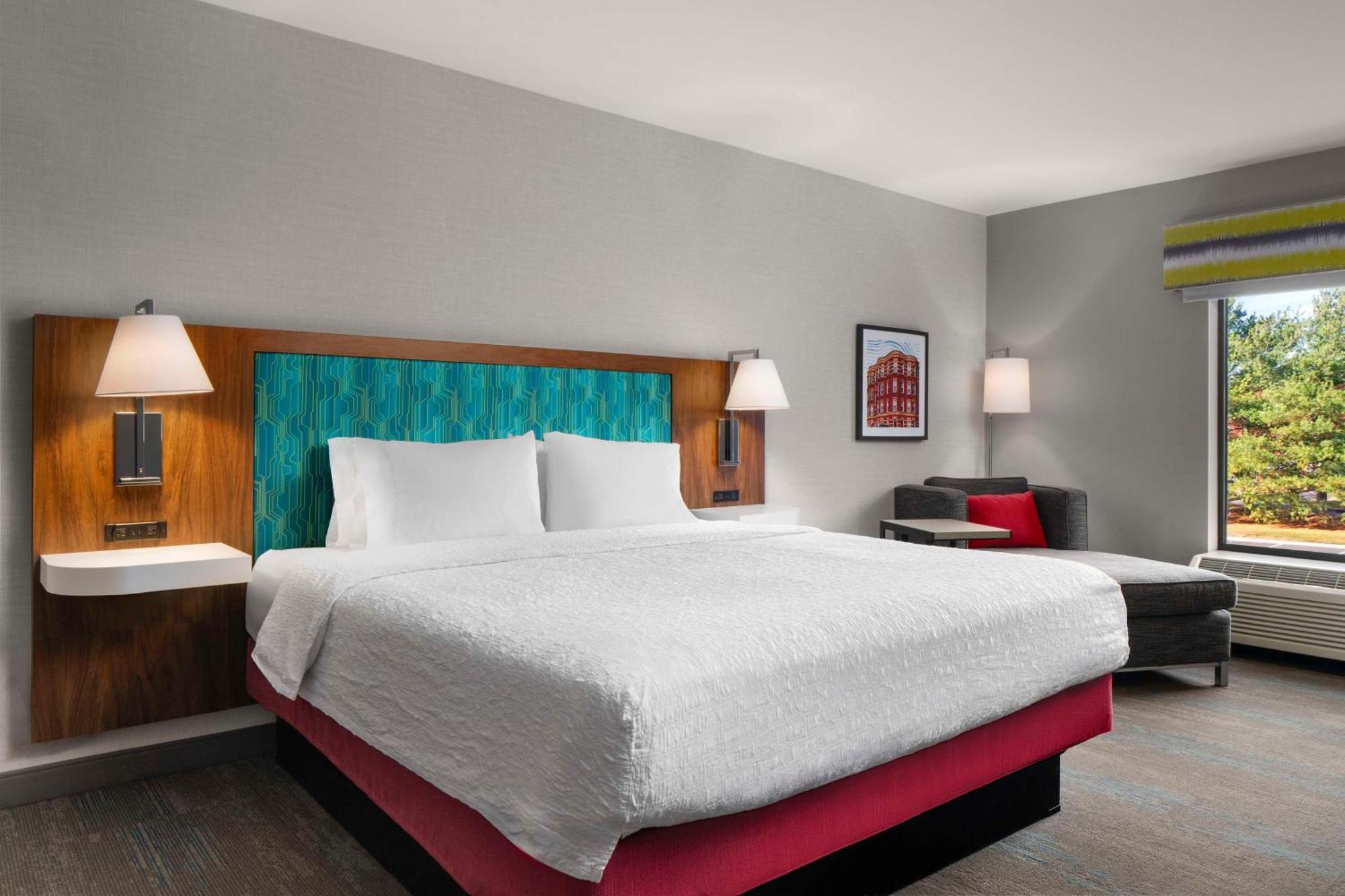 Hampton Inn Chicopee - Springfield Exterior foto