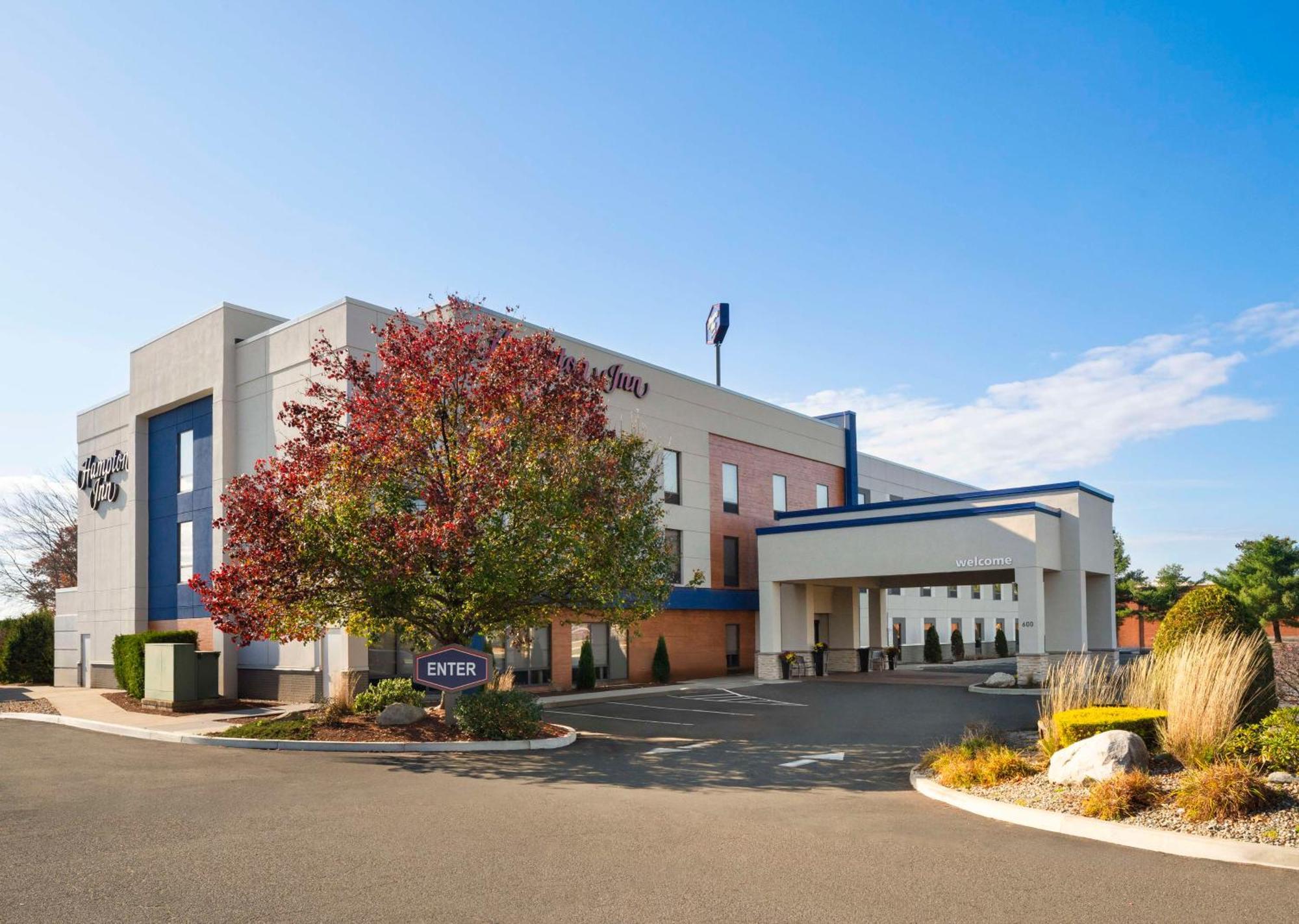 Hampton Inn Chicopee - Springfield Exterior foto